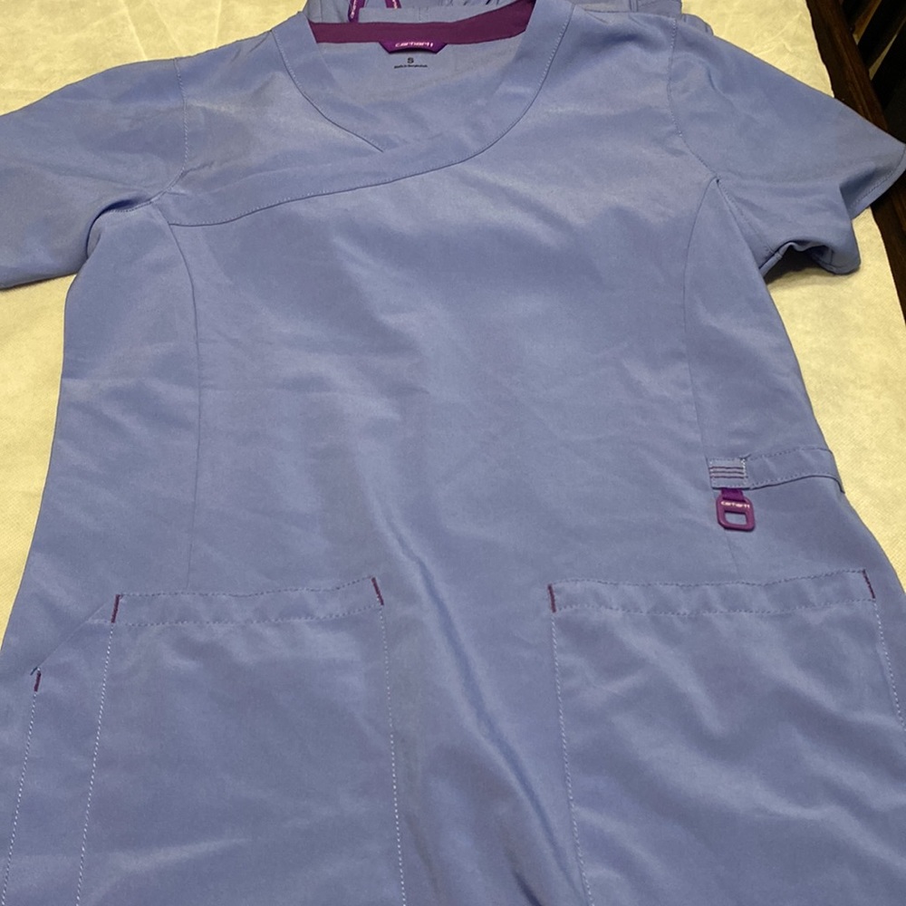 Carhartt Force Scrub set. Medium- tall pants, Small top. Ceil blue color